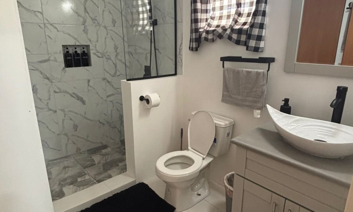 WhatsApp Image 2025-10-16 at 10.19.30 (4)