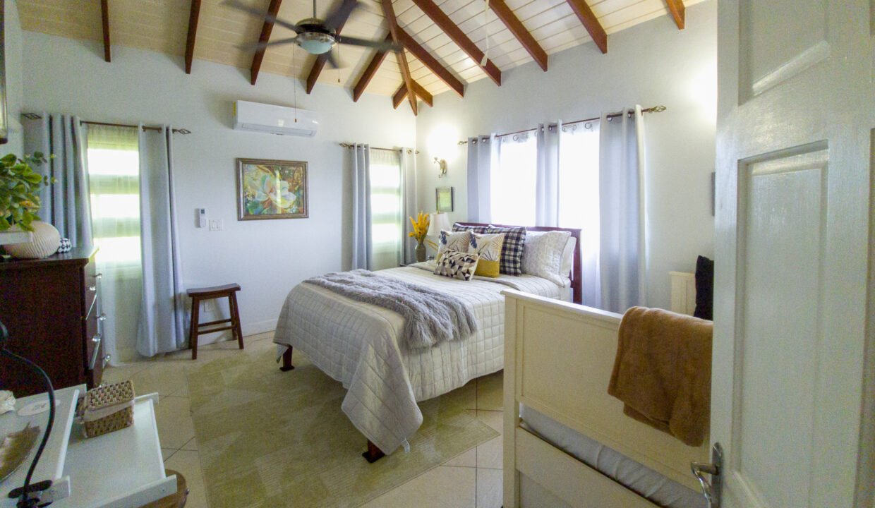 FrairsHillRd-5bedHome-3