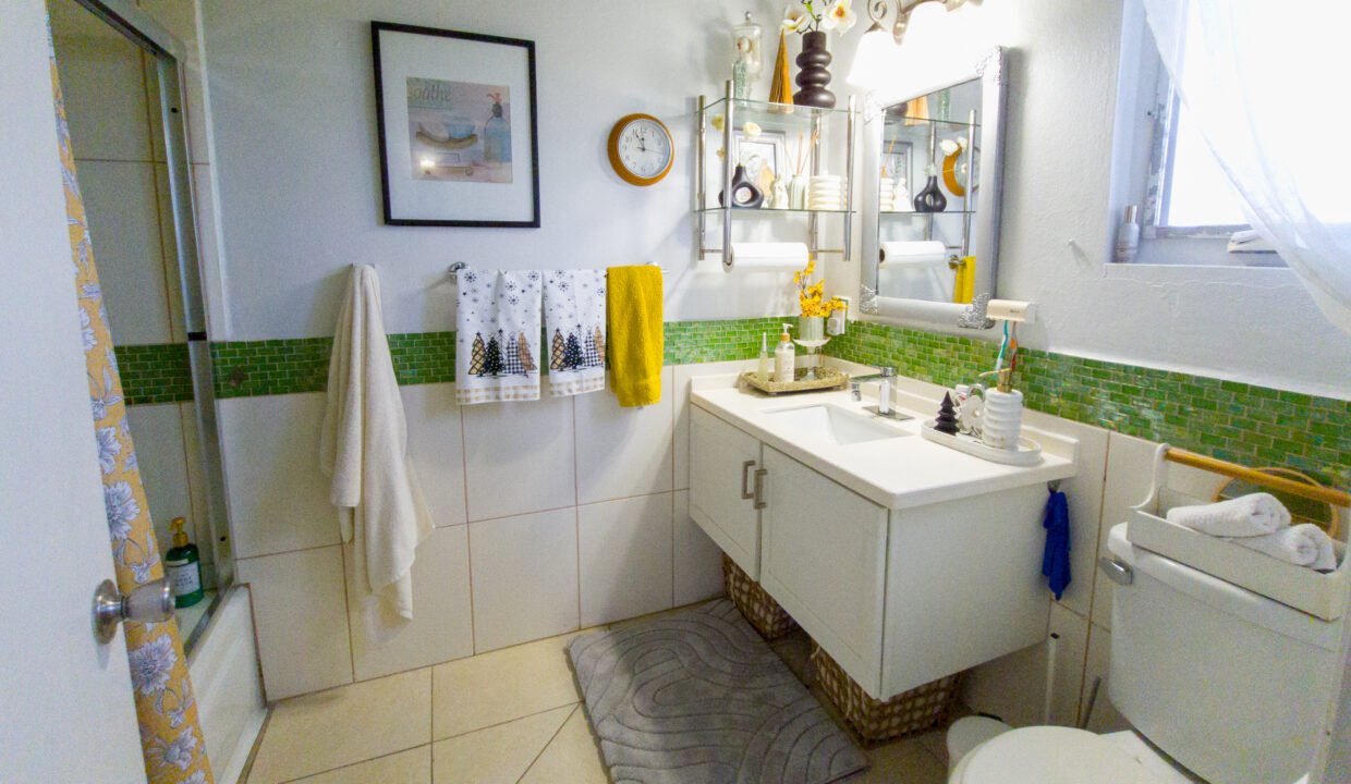 FrairsHillRd-5bedHome-4