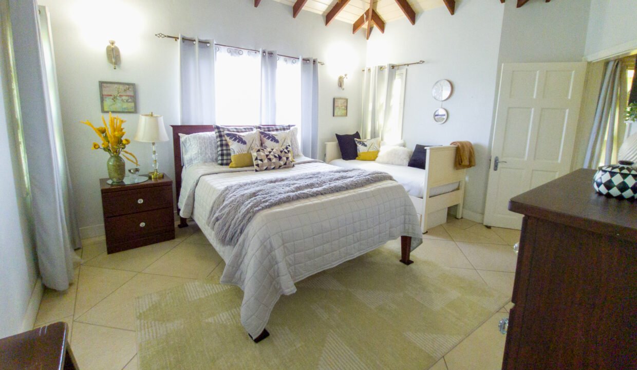 FrairsHillRd-5bedHome-5